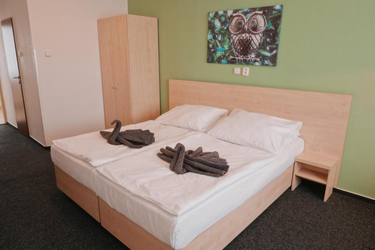 Mestsky Hotel Bobik Volary Extérieur photo